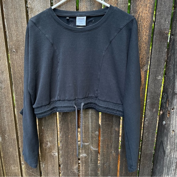 Gymshark Box Utility Long Sleeve Cut Out Elbow Crop Top In Black Sz S - Picture 10 of 15